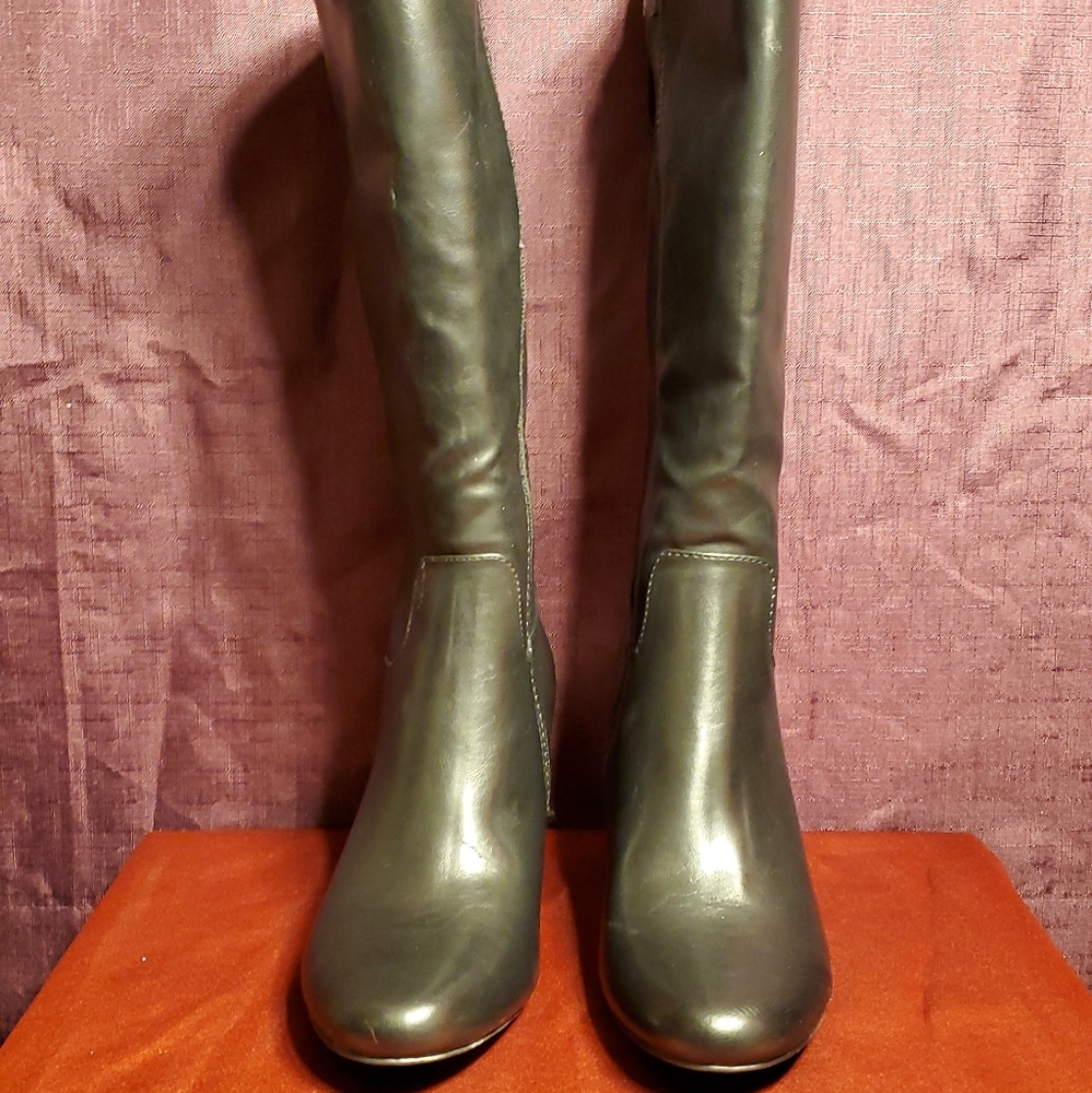 Kim Rogers boots
